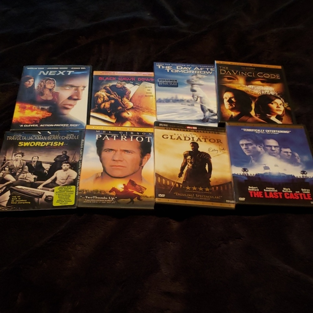 8 DVDs